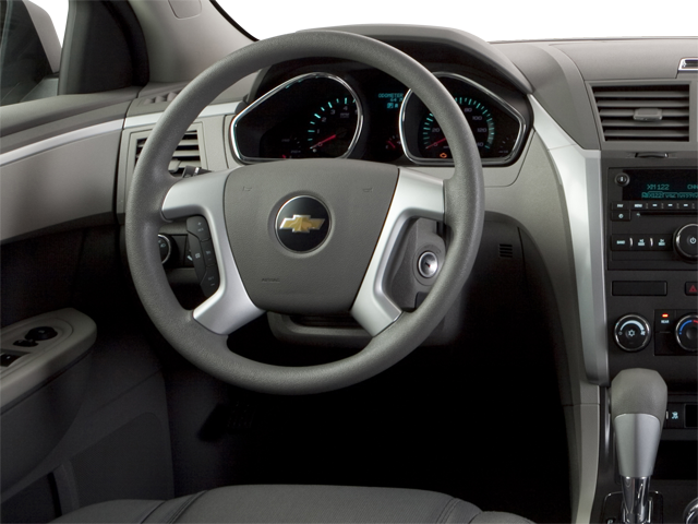 2010 Chevrolet Traverse LT w/2LT