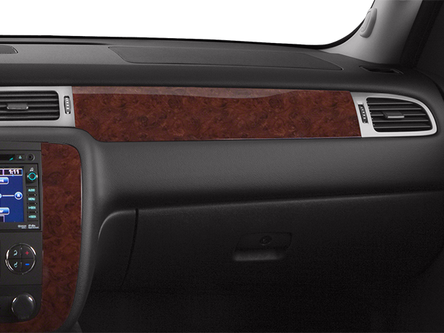 2014 Chevrolet Suburban 4WD LT