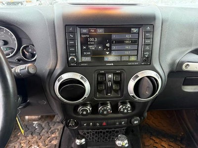 2016 Jeep Wrangler Unlimited 4WD 4dr Sahara