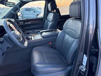 2024 Jeep Grand Wagoneer L Series III 4x4