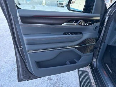 2024 Jeep Grand Wagoneer L Series III 4x4