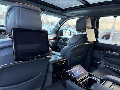 2024 Jeep Grand Wagoneer L Series III 4x4