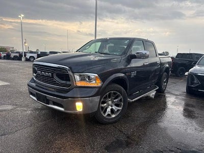 2019 RAM 1500 Classic Laramie Crew Cab 4x4 5'7" Box