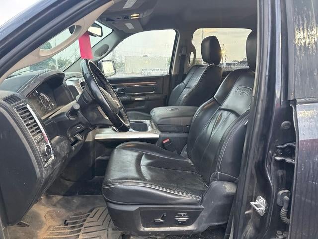 2019 RAM 1500 Classic Laramie Crew Cab 4x4 5'7" Box