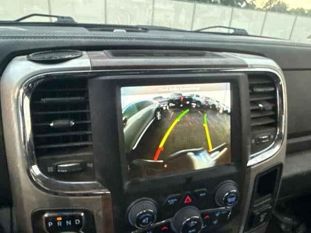 2019 RAM 1500 Classic Laramie Crew Cab 4x4 5'7" Box