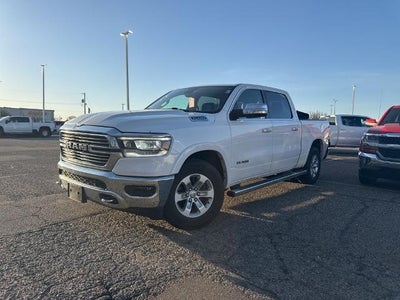 2020 RAM 1500 Laramie 4x4 Crew Cab 5'7" Box