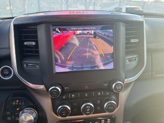 2020 RAM 1500 Laramie 4x4 Crew Cab 5'7" Box