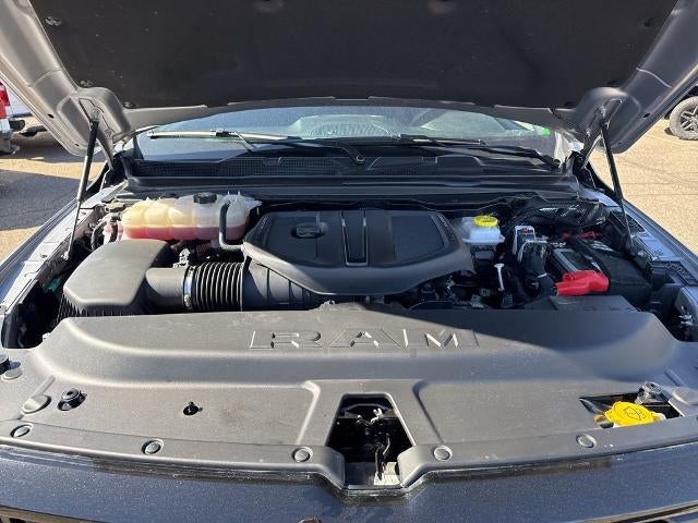 2025 RAM 1500 Big Horn 4x4 Crew Cab 5'7" Box