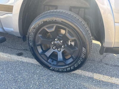 2025 RAM 1500 Big Horn 4x4 Crew Cab 5'7" Box