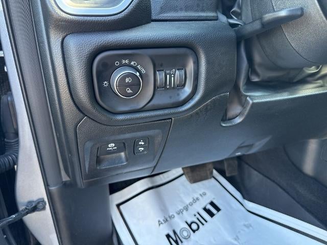 2025 RAM 1500 Big Horn 4x4 Crew Cab 5'7" Box