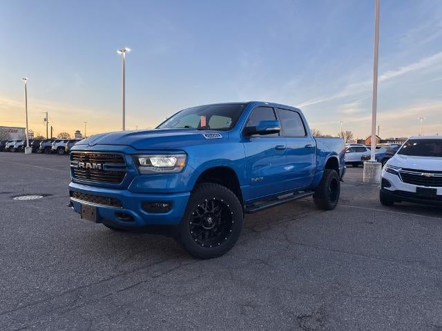 2020 RAM 1500 Big Horn/Lone Star 4x4 Crew Cab 5'7's photo
