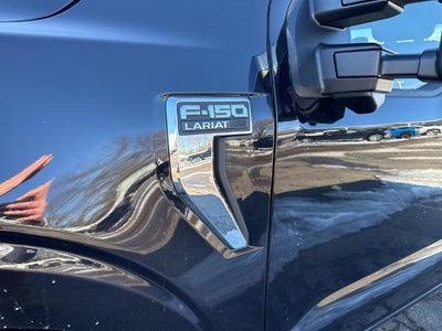 2022 Ford F-150 LARIAT 4WD SuperCrew 5.5' Box