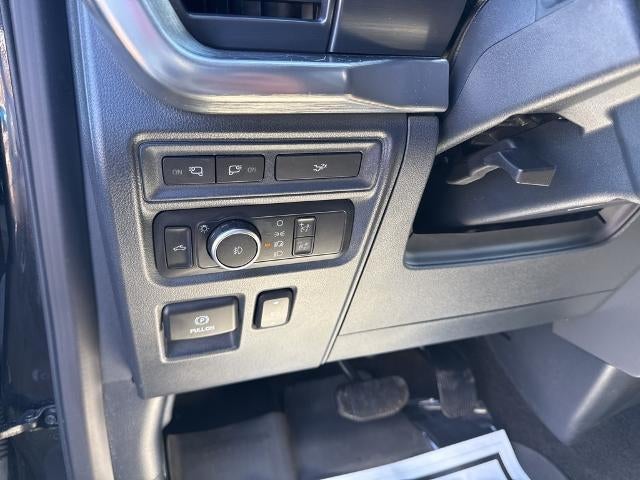 2022 Ford F-150 LARIAT 4WD SuperCrew 5.5' Box