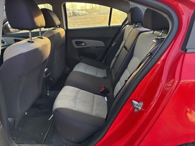 2014 Chevrolet Cruze Sedan LS (Manual)