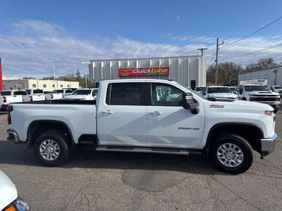 2020 Chevrolet Silverado 2500 HD Crew Cab Standard Box 4-Wheel Drive LT