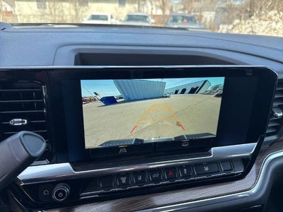 2025 Chevrolet Silverado 3500 HD Crew Cab Long Box 4-Wheel Drive LT