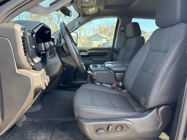 2025 Chevrolet Silverado 3500 HD Crew Cab Long Box 4-Wheel Drive LT