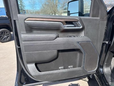 2025 Chevrolet Silverado 3500 HD Crew Cab Long Box 4-Wheel Drive LT