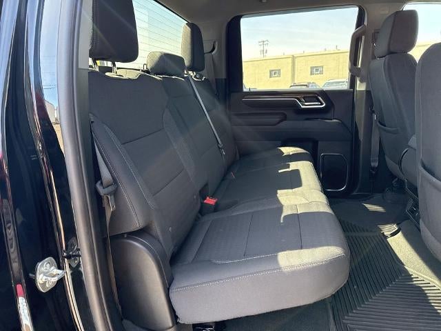 2025 Chevrolet Silverado 3500 HD Crew Cab Long Box 4-Wheel Drive LT