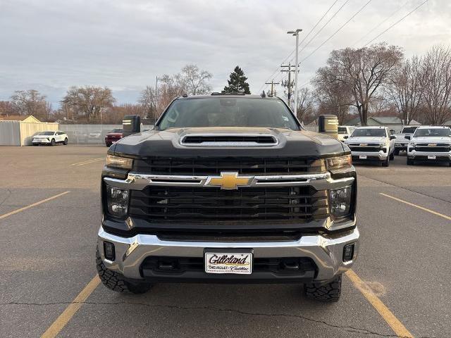 2025 Chevrolet Silverado 3500 HD Crew Cab Long Box 4-Wheel Drive LT
