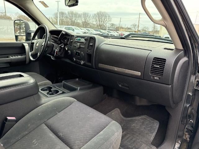 2007 Chevrolet Silverado 2500 HD 4WD Crew Cab Standard Box LT w/1LT
