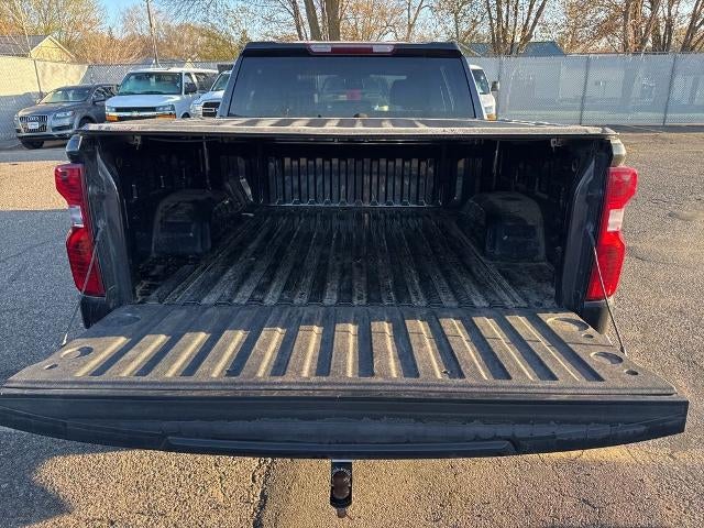 2022 Chevrolet Silverado 1500 Crew Cab Short Box 4-Wheel Drive LT 1LT
