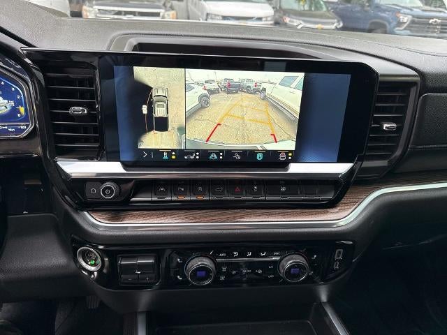 2023 Chevrolet Silverado 1500 Crew Cab Short Box 4-Wheel Drive RST