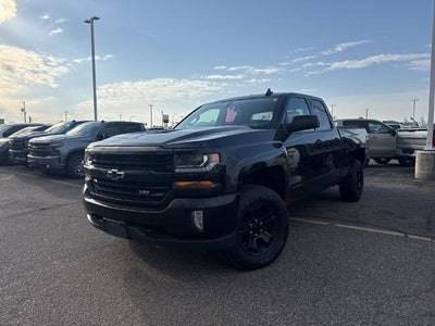 2017 Chevrolet Silverado 1500 Double Cab Standard Box 4-Wheel Drive LT Z71 Midnight Edition