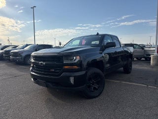 2017 Chevrolet Silverado 1500 Double Cab Standard Box 4-Wheel Drive LT Z71 Midnight Edition