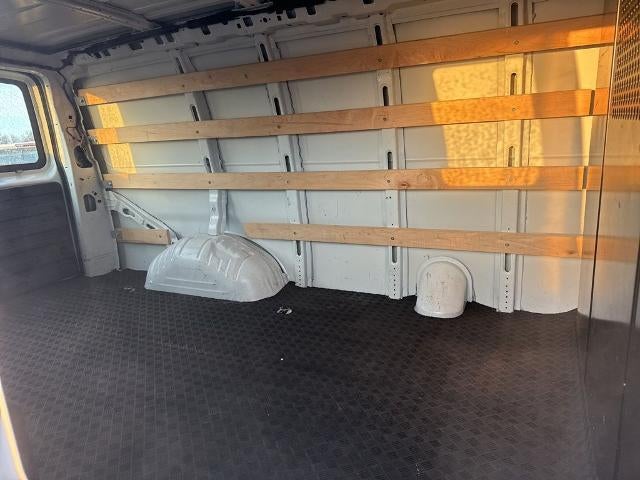 2024 Chevrolet Express Cargo 2500 2500 Regular Wheelbase Rear-Wheel Drive