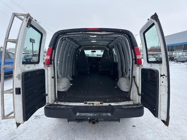 2017 Chevrolet Express Cargo 3500 3500 Extended Wheelbase Rear-Wheel Drive