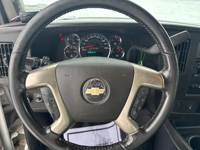 2017 Chevrolet Express Cargo 3500 3500 Extended Wheelbase Rear-Wheel Drive