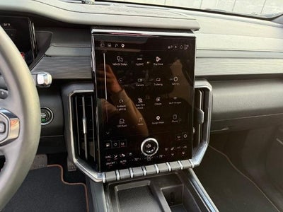 2025 GMC Acadia AWD AT4