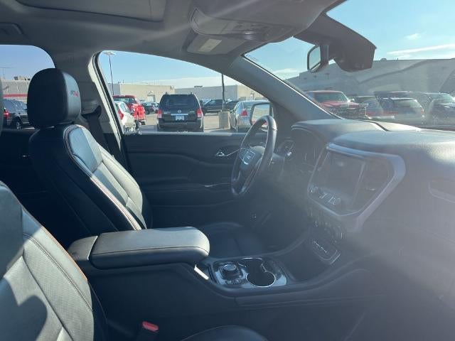 2021 GMC Acadia AWD AT4