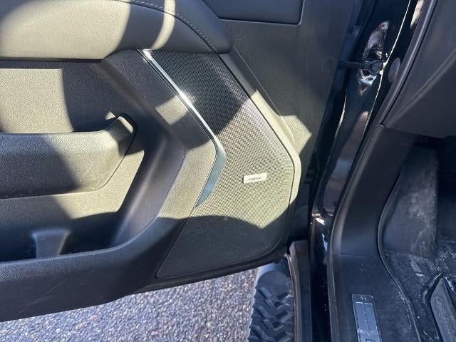 2022 Chevrolet Suburban 4WD Z71