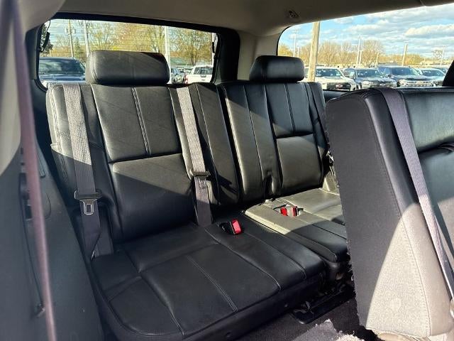 2014 Chevrolet Suburban 4WD LT