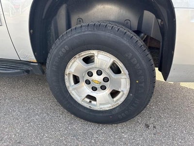 2014 Chevrolet Suburban 4WD LT