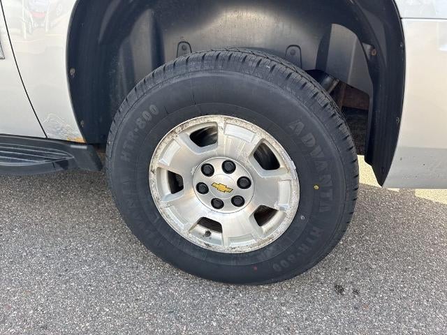 2014 Chevrolet Suburban 4WD LT