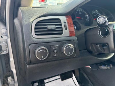 2014 Chevrolet Suburban 4WD LT
