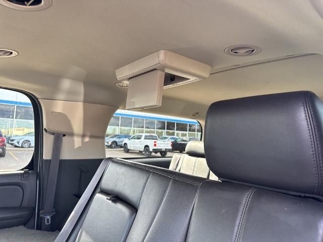 2014 Chevrolet Suburban 4WD LT