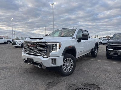 2023 GMC Sierra 3500 HD Crew Cab Standard Box 4-Wheel Drive Denali