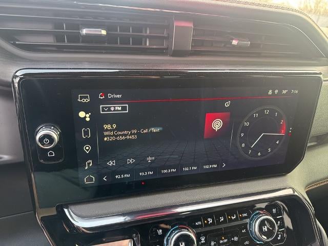 2022 GMC Sierra 1500 Crew Cab Short Box 4-Wheel Drive AT4