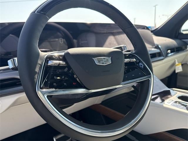 2026 Cadillac VISTIQ Luxury