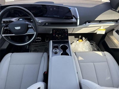 2026 Cadillac VISTIQ Luxury