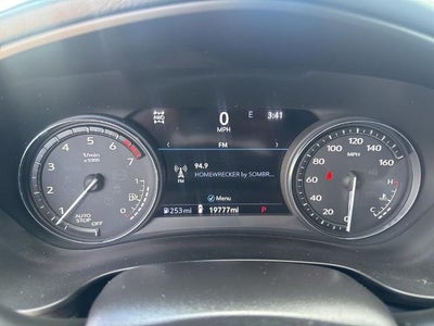 2023 Cadillac XT4 AWD 4dr Premium Luxury