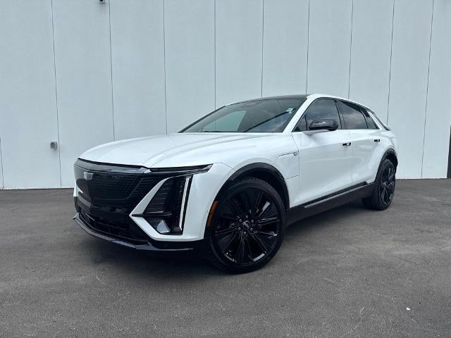 2024 Cadillac LYRIQ Sport 3