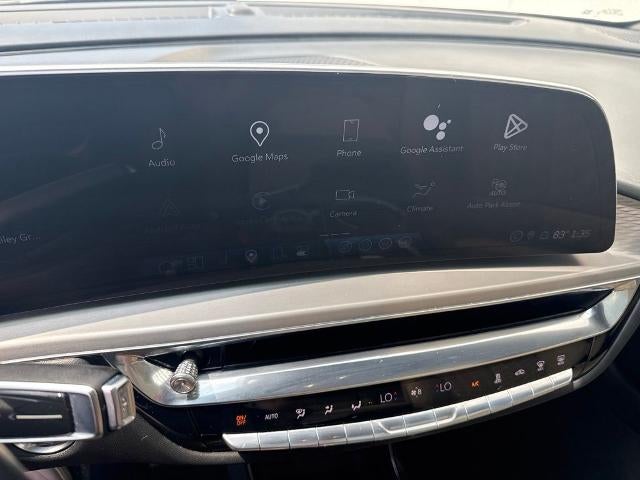 2024 Cadillac LYRIQ Sport 3
