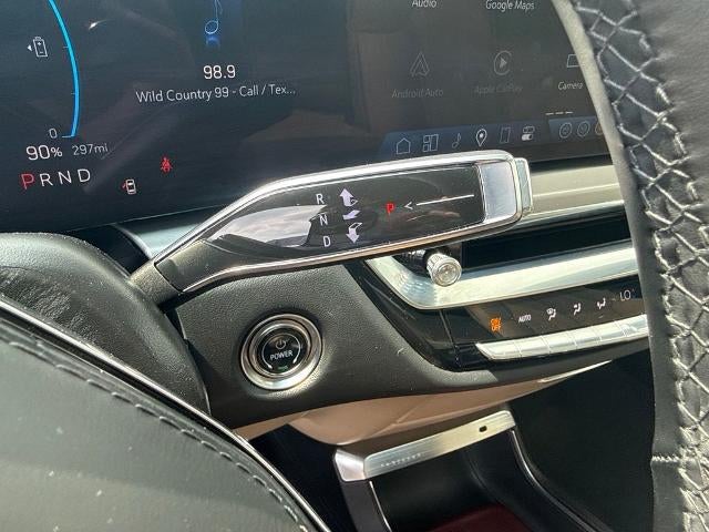 2024 Cadillac LYRIQ Sport 3
