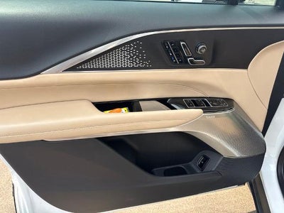 2024 Cadillac LYRIQ Sport 3