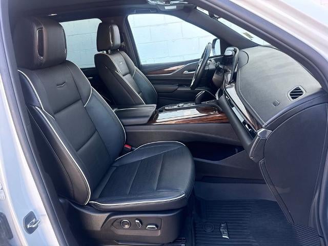 2024 Cadillac Escalade ESV Premium Luxury